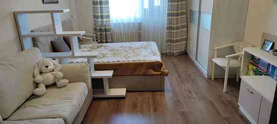 Оренда Квартира 1-кімнатна, 11/16 поверх на ул. Михаила Ломоносова Киев