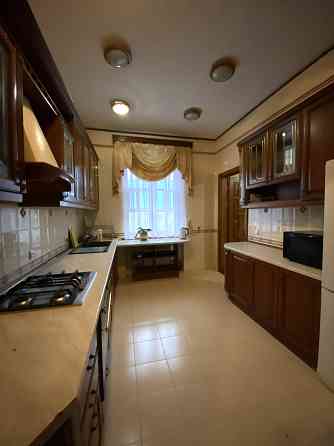 Шикарный  2-х этажный дом 412 кв.м. у моря . Одеса