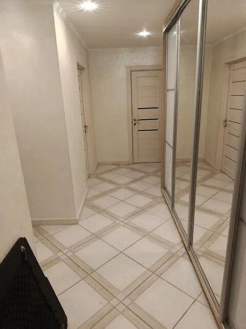 Продаж Квартира 2-кімнатна, 9/11 поверх на вул. Величковського Львів - фото 2