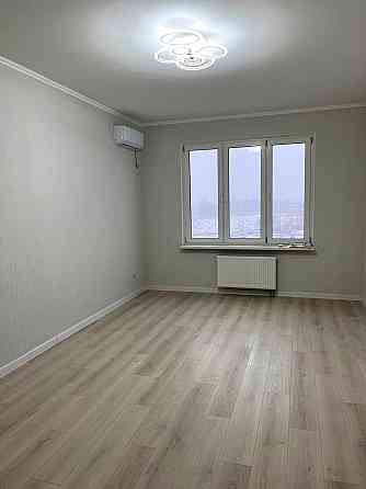 Продаж Квартира 1-кімнатна, 6/24 поверх на Ревуцького вул., д. 54-Б Київ