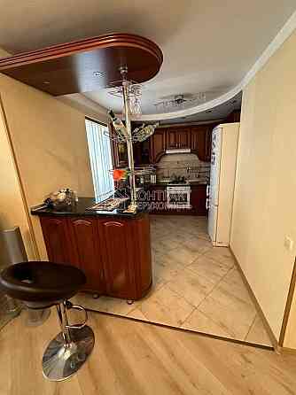 Продаж Квартира 3-кімнатна, 9/10 поверх на вул. Харківських Дивізій Харків