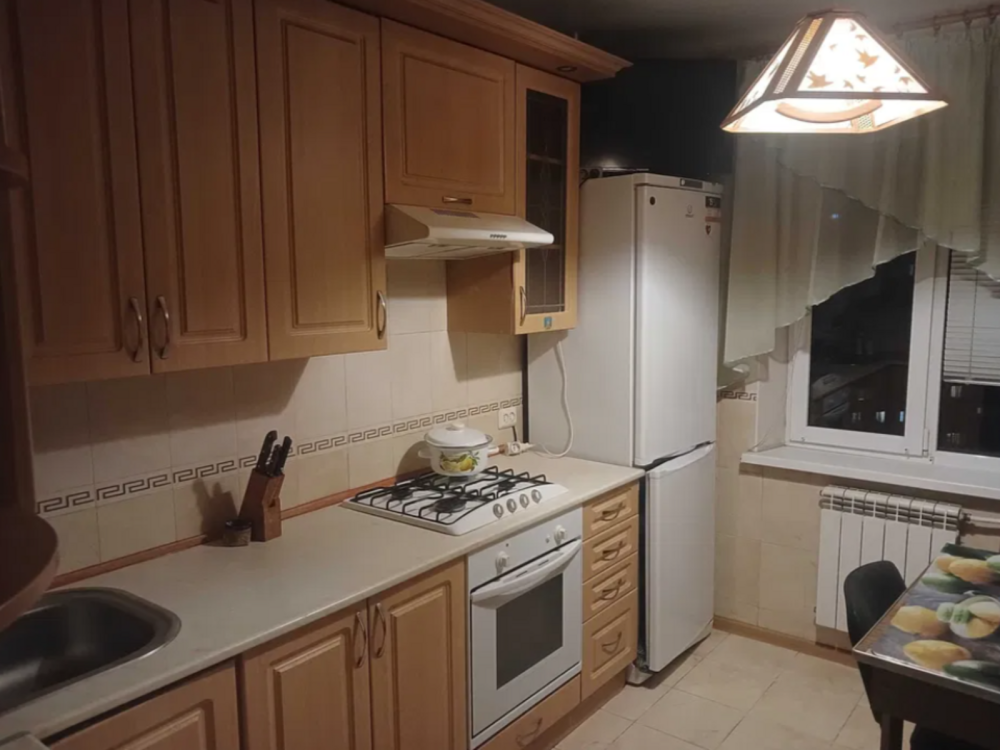 Оренда Квартира 3-кімнатна, 10/10 поверх на Драгоманова, 42 Київ - фото 1