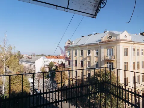 Продаж 3к Квартира 88 кв.м Київська вулиця 1 Чернівці - фото 16