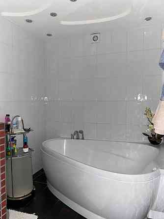 Продаж Квартира 4-кімнатна, 1/6 поверх на Педагогический пер, 3/1 Одеса