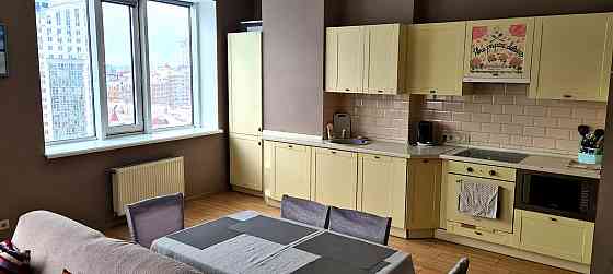 Продаж Квартира 2-кімнатна, 16/27 поверх на Оболонська Набережна вул., д. 1, к. 2 Kiev