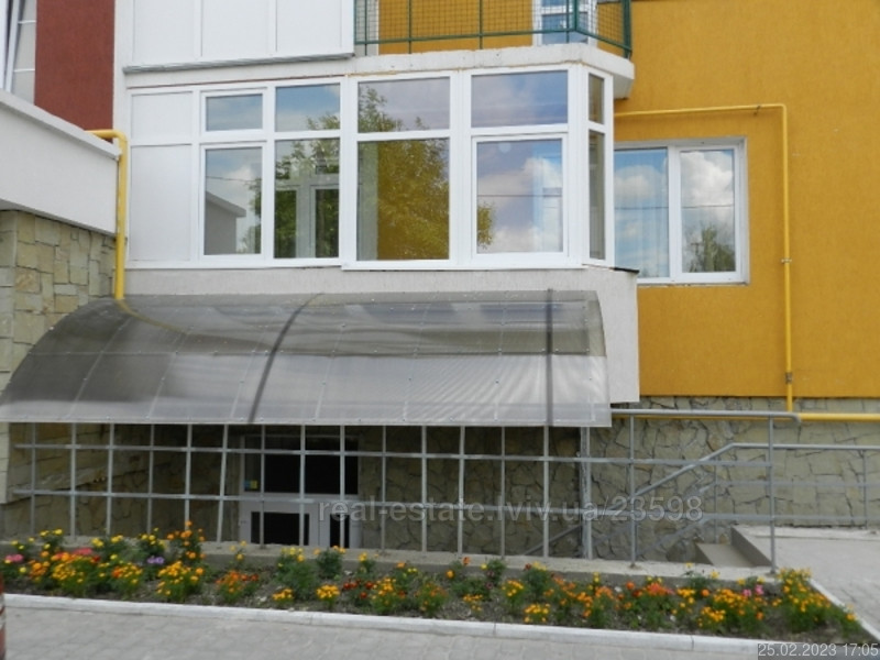 Продаж Квартира 3-кімнатна, 1/10 поверх на вул. Зелена Львів - фото 1