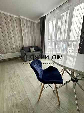 Продаж Квартира 1-кімнатна, 10/11 поверх на вул. Центральная Киев