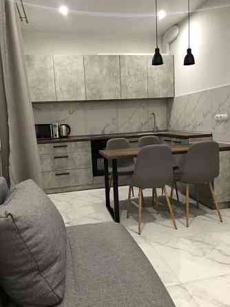 Оренда Квартира 1-кімнатна на ул. Ивана Выговского, 10ж Київ