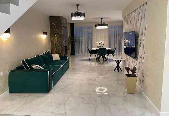 Продаж 3-поверхового котеджу у с.Байківці / Тернопільська область Байківці