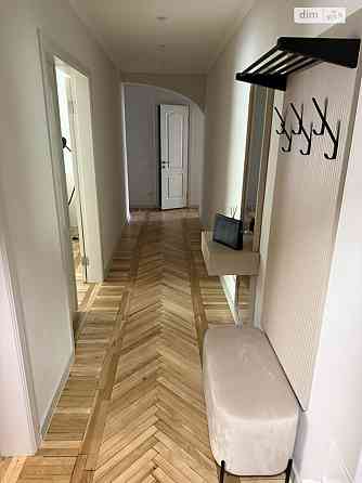 Продаж Квартира 3-кімнатна, 2/9 поверх на Космонавтів Vinnytsya