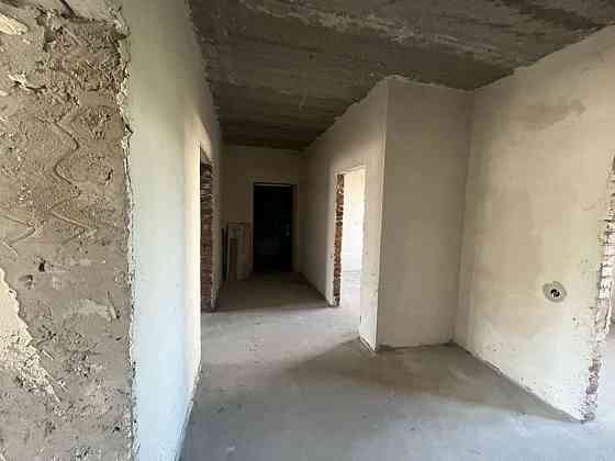 Продаж Квартира 3-кімнатна, 1/5 поверх на вул.Вовчинецька, 2а Івано-Франківськ