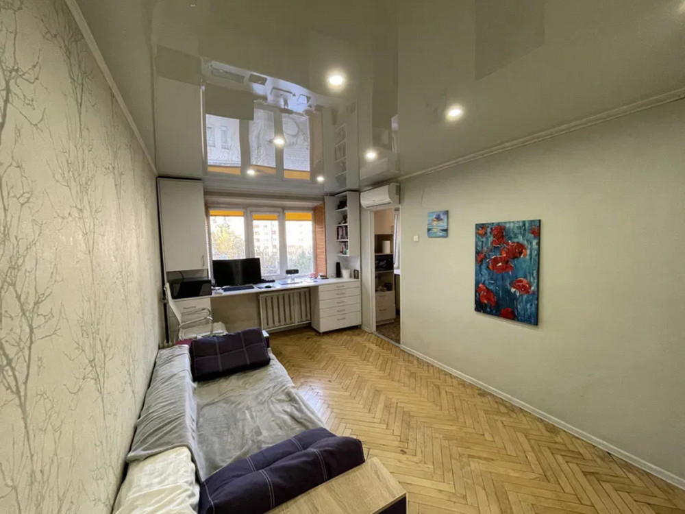 Продаж Квартира 1-кімнатна, 4/5 поверх на Академіка Корольова, 10В Київ - фото 1