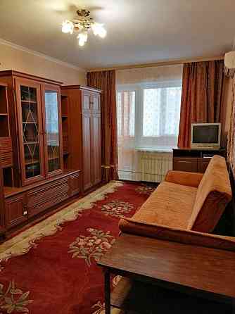 Оренда Квартира 1-кімнатна, 2/9 поверх на Городня, 13 Kiev