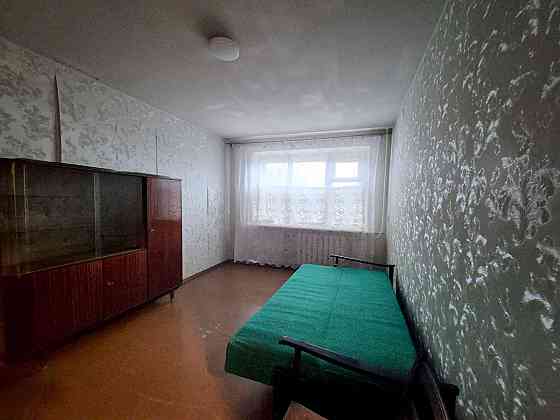 Продаж Квартира 2-кімнатна, 1/5 поверх на Кленовая ул., 5 Дніпро