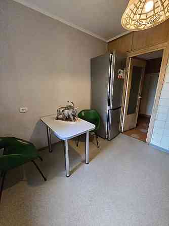 Продаж Квартира 3-кімнатна, 12/16 поверх на Малиновского Маршала ул., 60 Дніпро