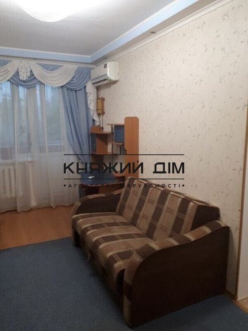 Оренда Квартира 1-кімнатна, 3/5 поверх на Воссоединения просп./Соборності просп. Kiev - photo 1