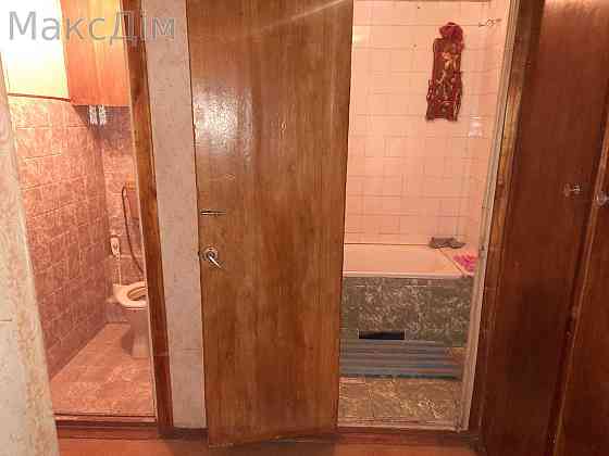 Продаж Гараж/паркомісце на вул. Братів Бойчуків 1/5 поверх Ternopil'