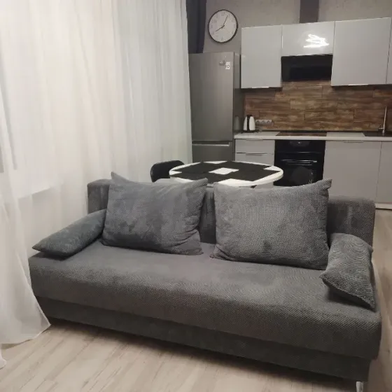 I will rent a cool 1-room apartment in residential complex 53 Zhemchuzhina on Tairova street Zhemchuzhnaya 8 Odessa
