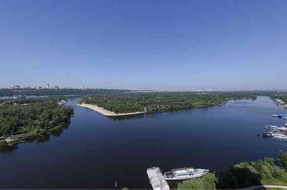 Продаж Квартира 2-кімнатна, 24/30 поверх на Микільсько-Слобідська вул., д. 3А Київ