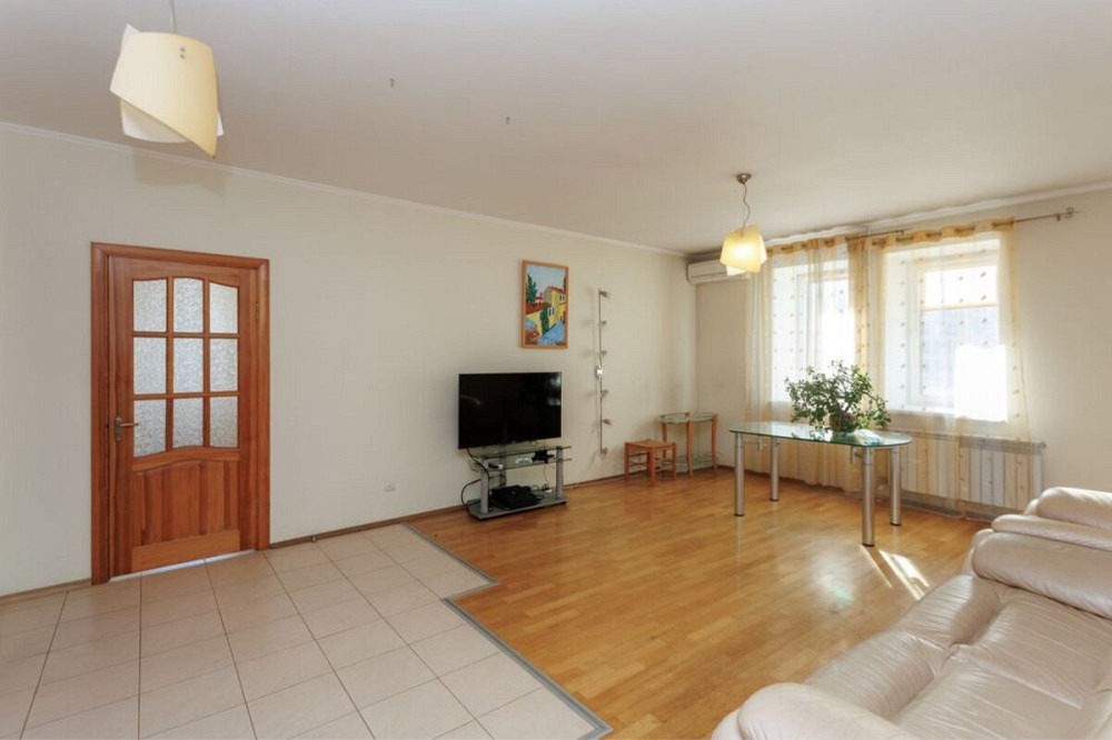 Оренда Квартира 3-кімнатна, 10/10 поверх на вул. Самійла Кішки, 9 Киев - изображение 9