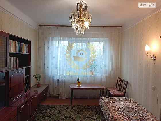 Затишна 2-кімнатна квартира біля метро Святошин Киев