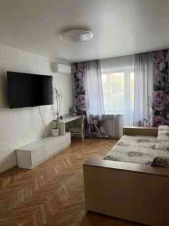 Оренда Квартира 1-кімнатна, 3/5 поверх на Щербаківського, 56/7 Київ