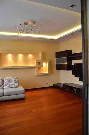 оренда 2-х к.кв.,м.Лівобережна ЖК Микільський град Київ