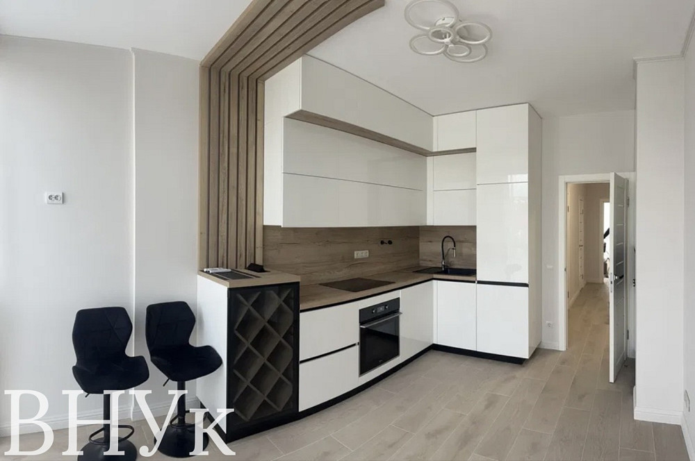 Продаж Квартира 1-кімнатна, 6/8 поверх на Собранецька, 160 Ужгород - фото 1