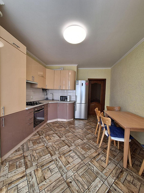 Продаж Квартира 2-кімнатна, 8/10 поверх на вул. Захисників Маріуполя Рівне - фото 2