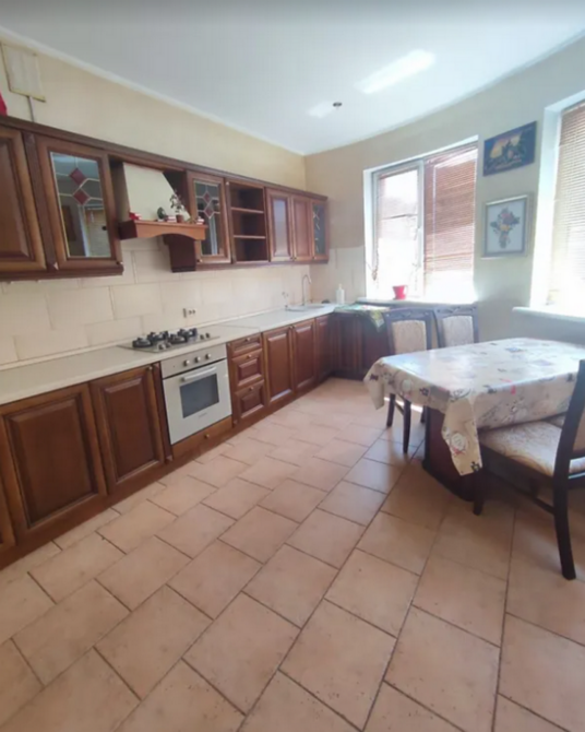 Продаж 2 поверхового будинку, 300 м.кв, вул. Гнатюка Тернопіль - фото 1