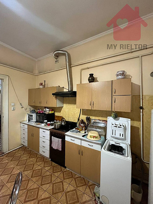 Продаж Квартира 4-кімнатна, 2/2 поверх на Берчені Uzhhorod - photo 2