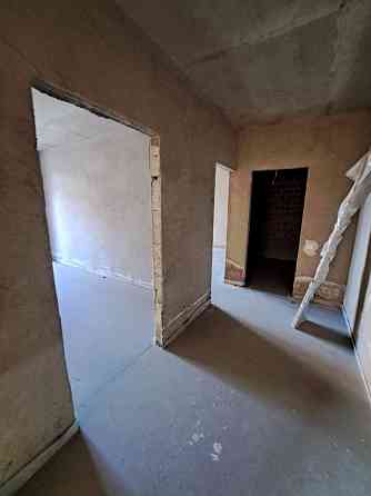 Продаж Квартира 3-кімнатна, 2/10 поверх на вул. Івана Сльоти Zhytomyr