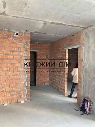 Продаж 2-кімнатної роздільної квартири в ЖК Зарічний,  8 будинок, метро Славутич. № 21146538 Київ