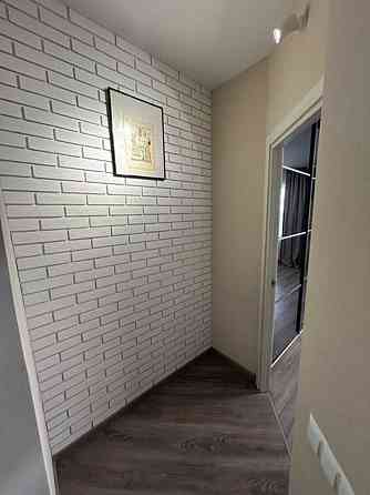 Продаж Квартира 3-кімнатна, 2/5 поверх 