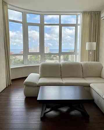 Оренда Квартира 3-кімнатна, 11/22 поверх на Французский б-р, 22/1 Одеса