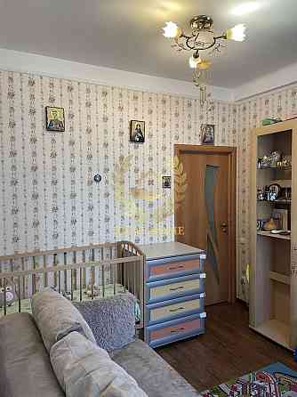 Продаж Квартира 2-кімнатна, 1/5 поверх на Волынская ул., 8 Київ