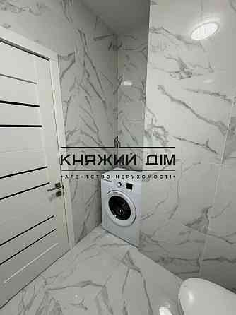 Продаж Квартира 1-кімнатна, 10/11 поверх на вул. Центральная Киев