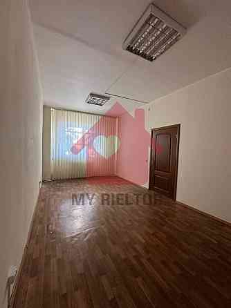 Оренда приміщення вільного призначення на Кошицька поверх - 1/2 Uzhhorod