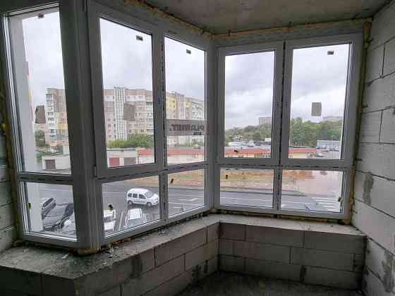 Продаж 1к Квартира 55 кв.м вул. Жужоми, 1 Черкаси