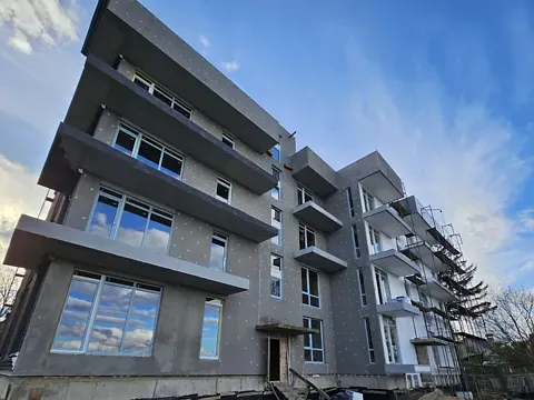 Продаж 2к Квартира 56.1 кв.м Шухевича Романа вулиця 36 Чернівці - фото 2