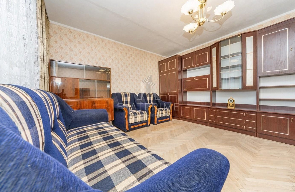 Продаж Квартира 3-кімнатна, 4/5 поверх на Зеленого Клину вул., д. 6 Київ - фото 1