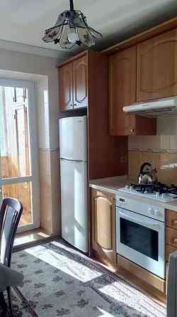 Оренда Квартира 2-кімнатна, 10/9 поверх на ул. Степана Олейника Київ