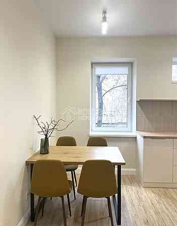 Оренда Квартира 3-кімнатна, 2/5 поверх на вул. Сумська Харків