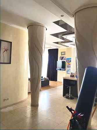 Трехкомнатная квартира на проспекте Шевченко Одесса