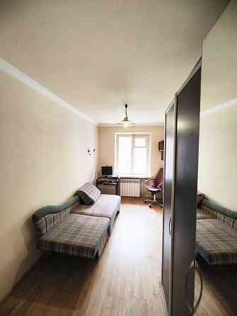 Продаж Квартира 2-кімнатна, 4/5 поверх на Віталія Скакуна вул., д. 9 Киев