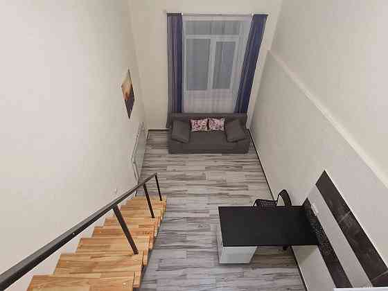 Оренда Квартира 1-кімнатна, 2/5 поверх на Бориспільська, 9 Київ