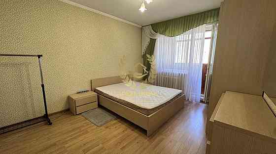 Продаж Квартира 3-кімнатна, 9/17 поверх на Лисковская ул., 18Б Киев