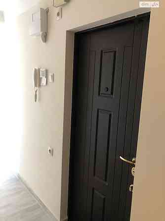 Продаж Квартира 3-кімнатна, 4/9 поверх на Героїв полку «Азов» вул., д. 30 Київ