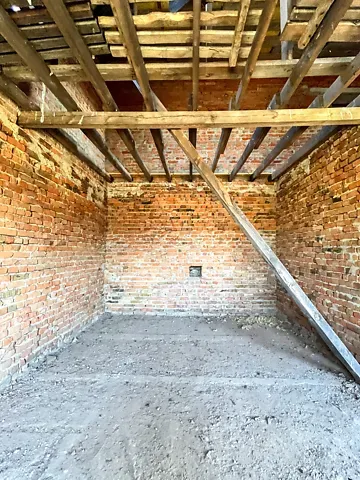 Продаж 2-поверховий   250 кв.м  на вул. Садова 2  - фото 10