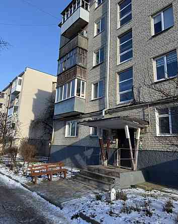 Продаж Квартира 2-кімнатна, 3/5 поверх на Відродження Луцк